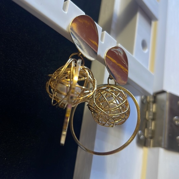 💛Earrings💛 - Picture 3 of 5